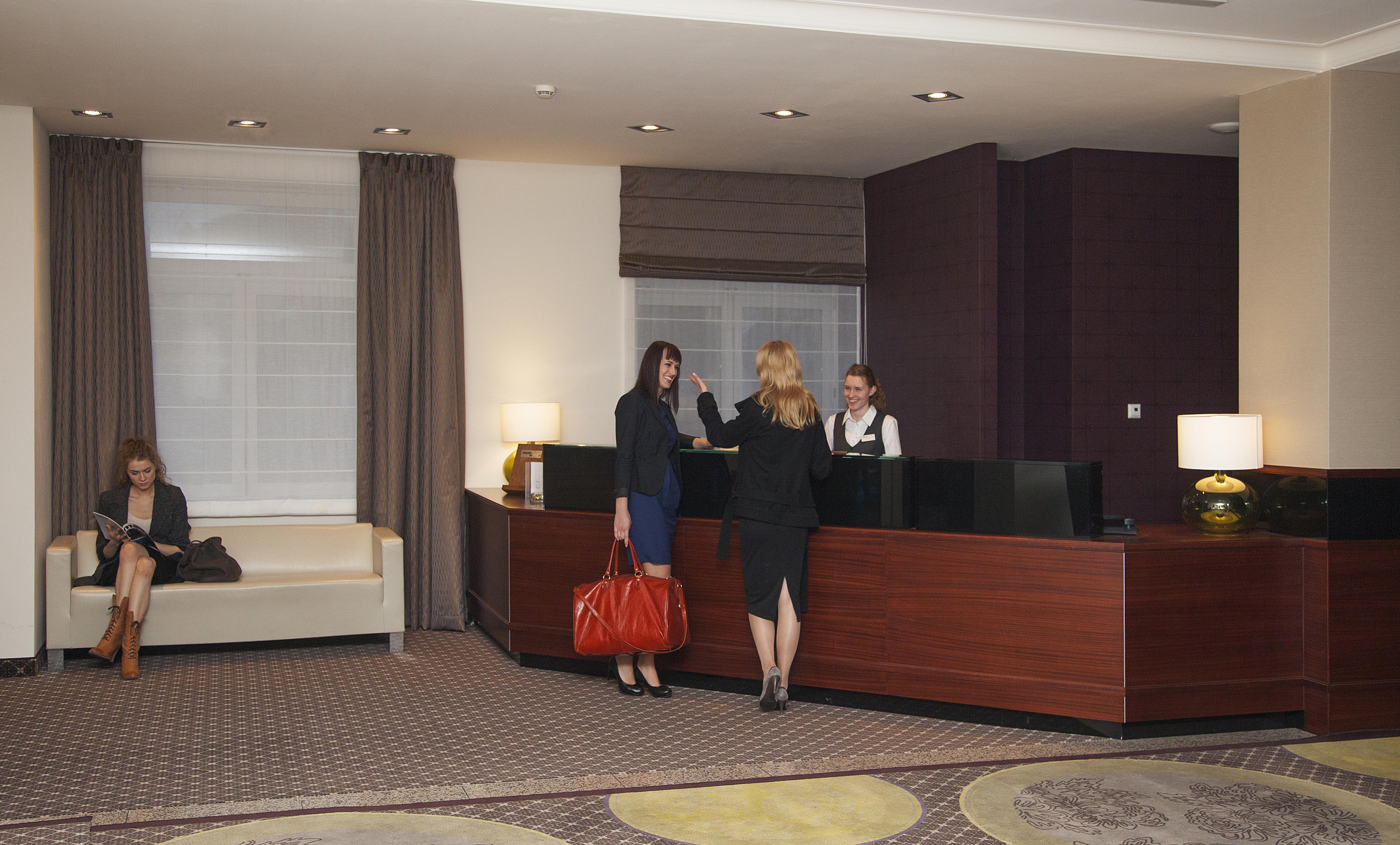 Warminski Hotel & Conference Олщин Екстериор снимка