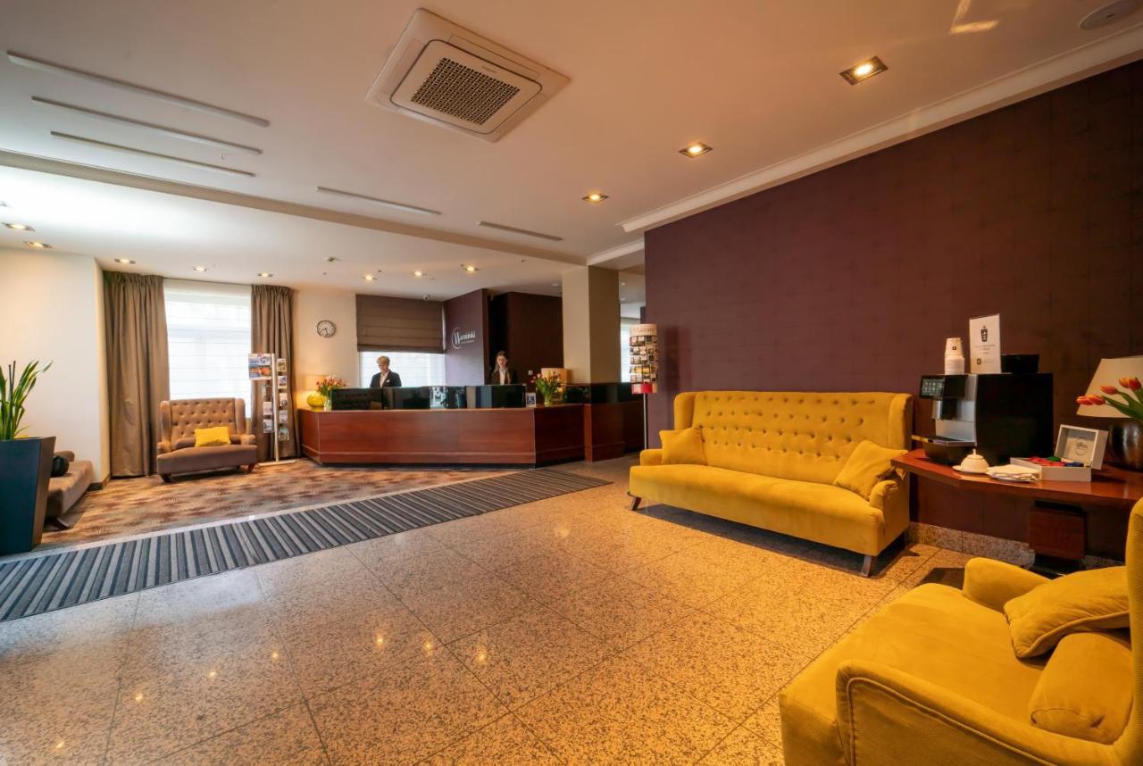 Warminski Hotel & Conference Олщин Екстериор снимка