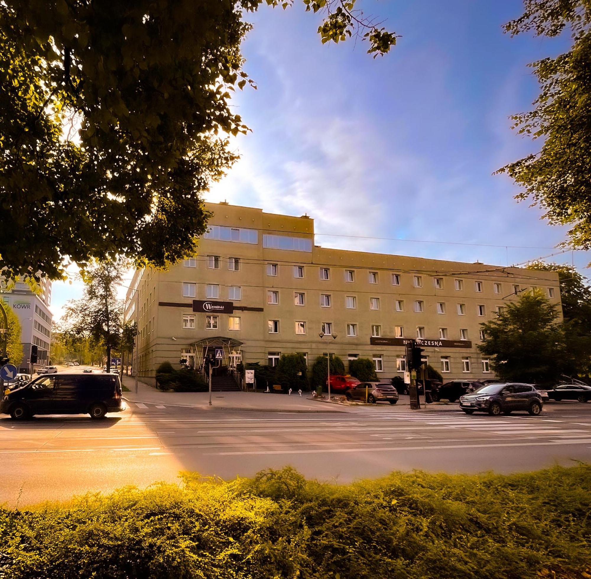 Warminski Hotel & Conference Олщин Екстериор снимка