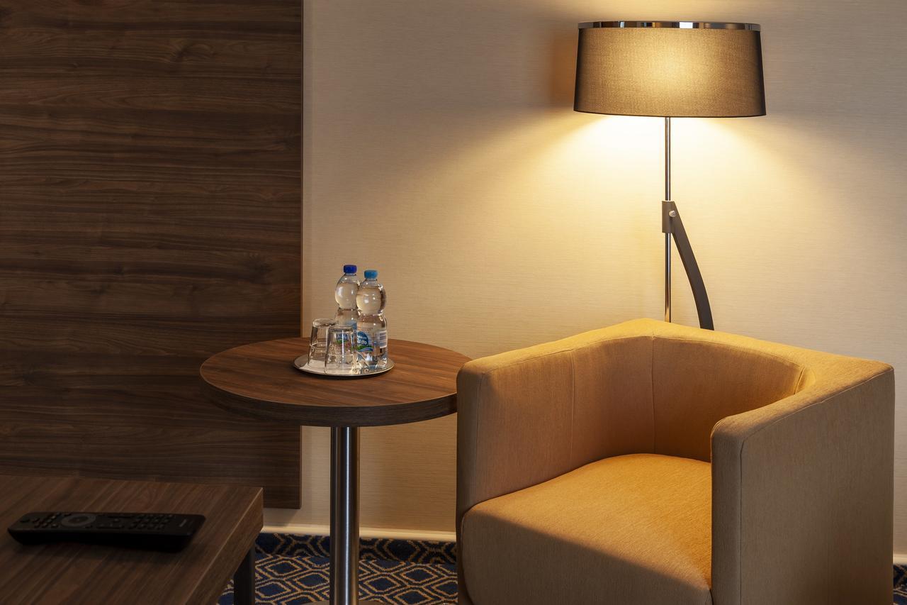 Warminski Hotel & Conference Олщин Екстериор снимка